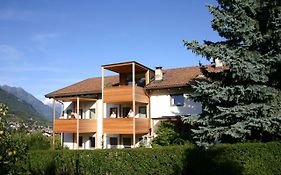 Apartments Schwarzlehen